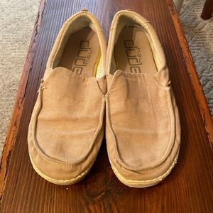 Kids Hey Dude slip ons